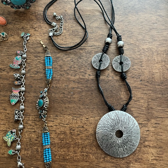 Boho Teal Turquoise Jewelry Lot - Picture 6 of 6